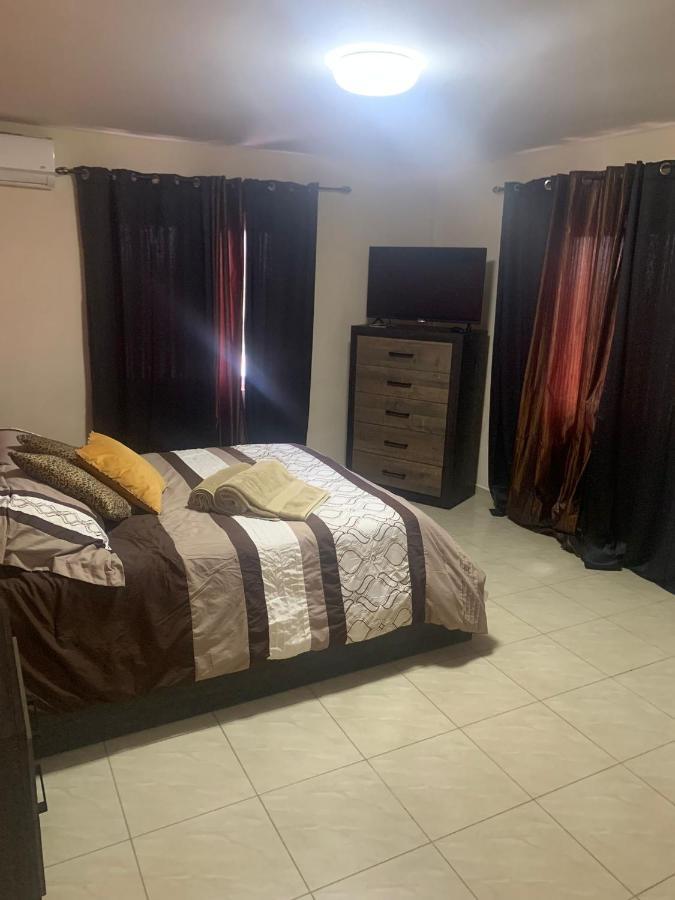 Omira Apartment Suites Willemstad Ngoại thất bức ảnh