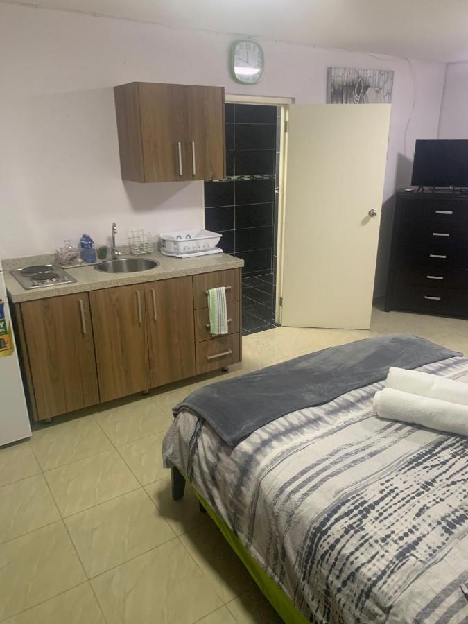 Omira Apartment Suites Willemstad Ngoại thất bức ảnh